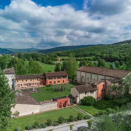Гостевой дом Musella Winery & Relais Сан-Мартино-Буон-Альберго Экстерьер фото