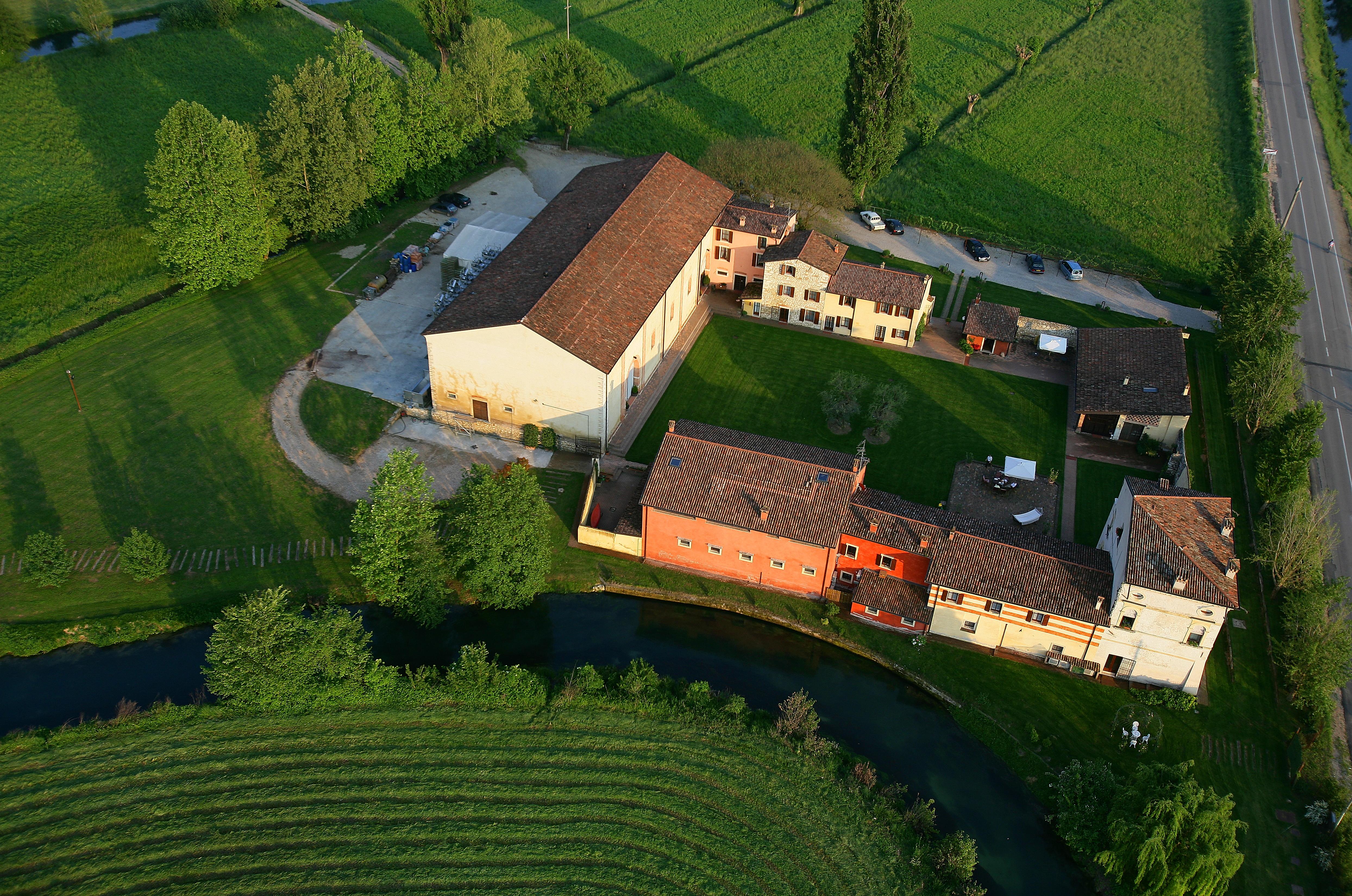 Гостевой дом Musella Winery & Relais Сан-Мартино-Буон-Альберго Экстерьер фото