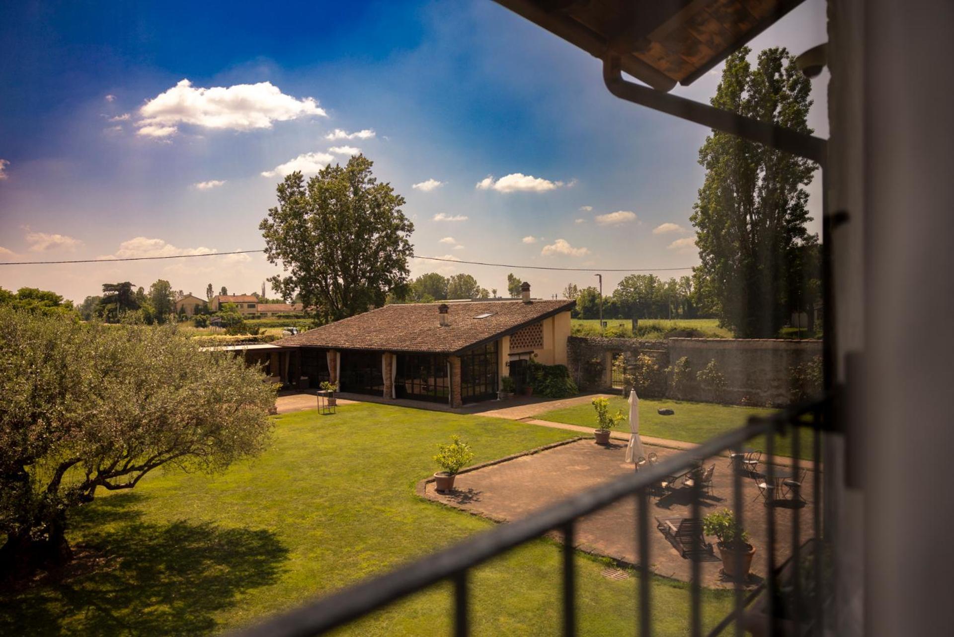 Гостевой дом Musella Winery & Relais Сан-Мартино-Буон-Альберго Экстерьер фото